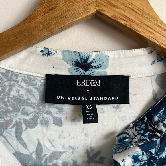 ERDEM X Universal Standard Blue and White Floral Poplin Ruffled Blouse - Picture 4 of 13